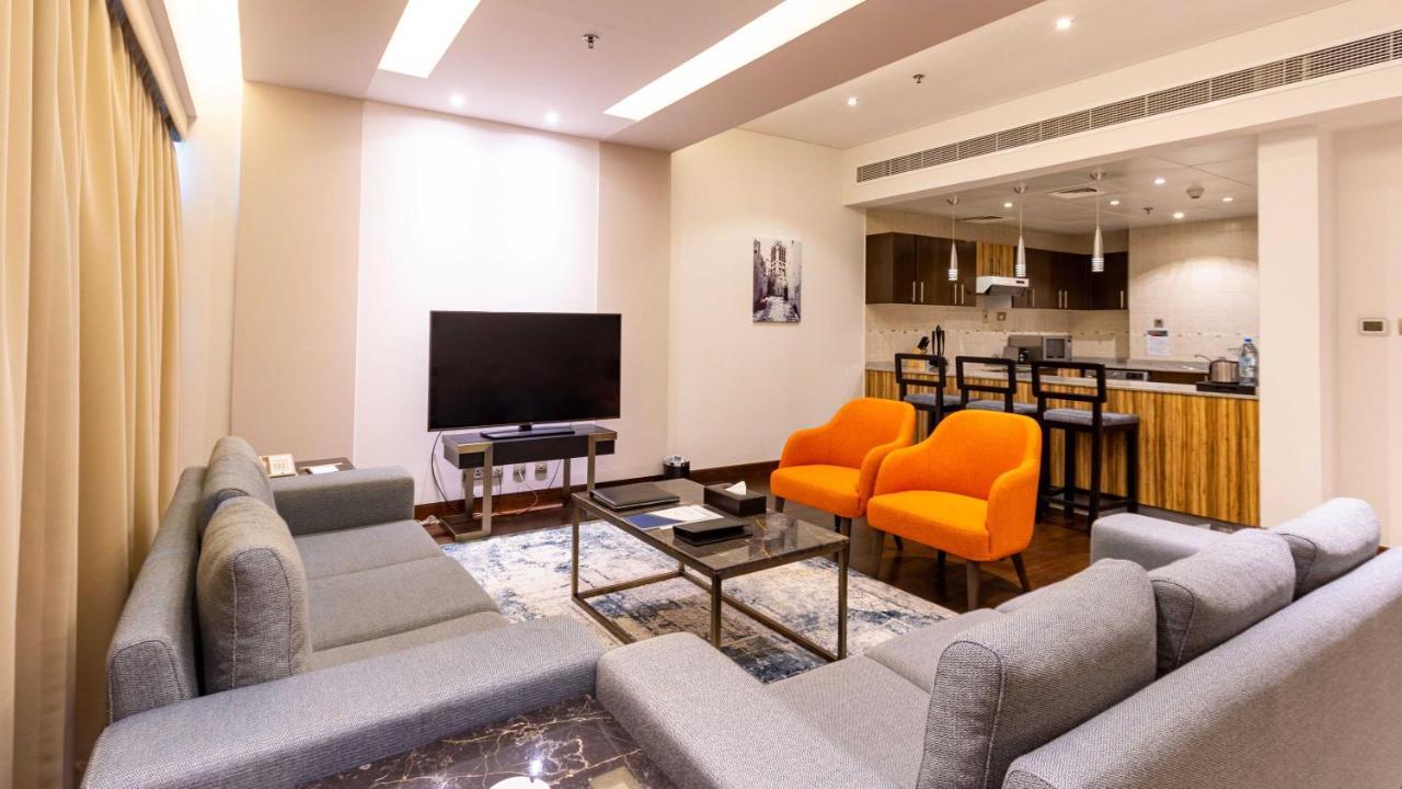 Deluxe Two Bedroom Apartment