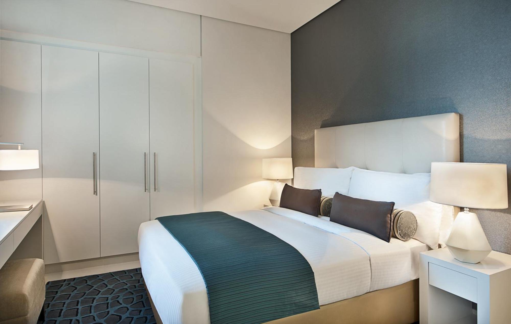 Three Bedroom Suite kitchenette City Skyline View