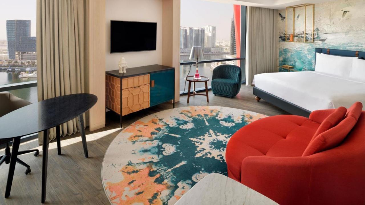 Junior King Suite Creek View