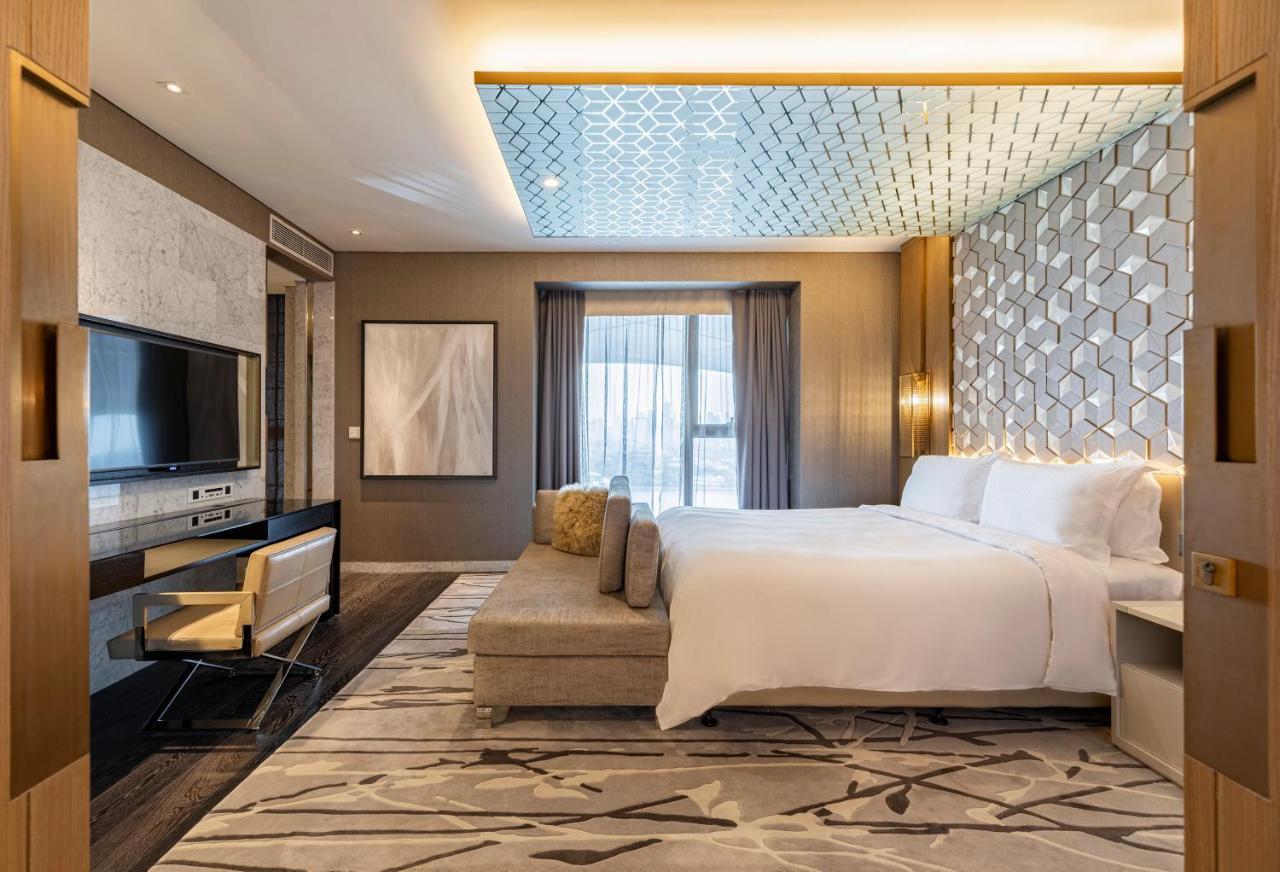 Royal Suite F&B