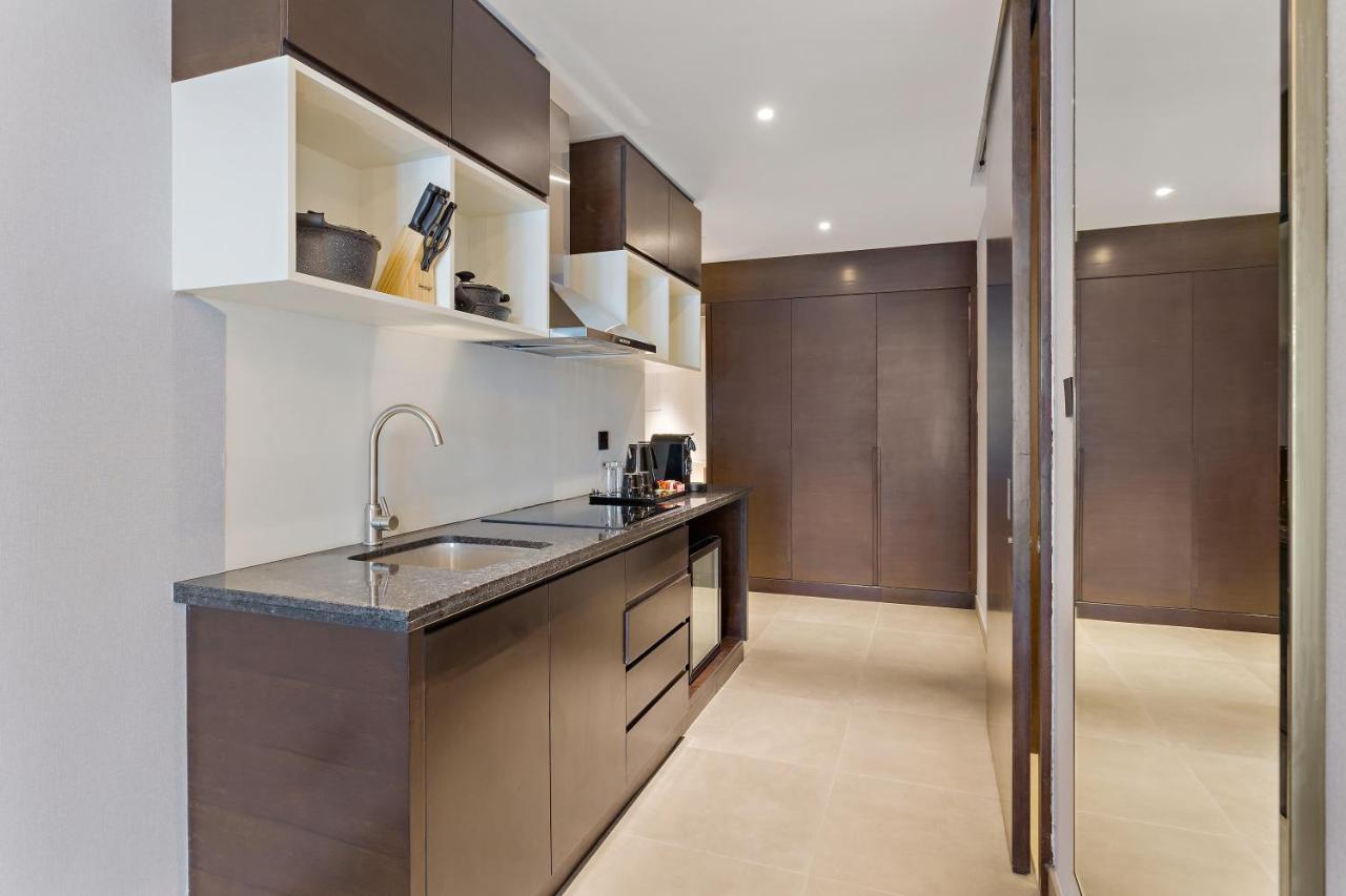 King Suite Kitchenette