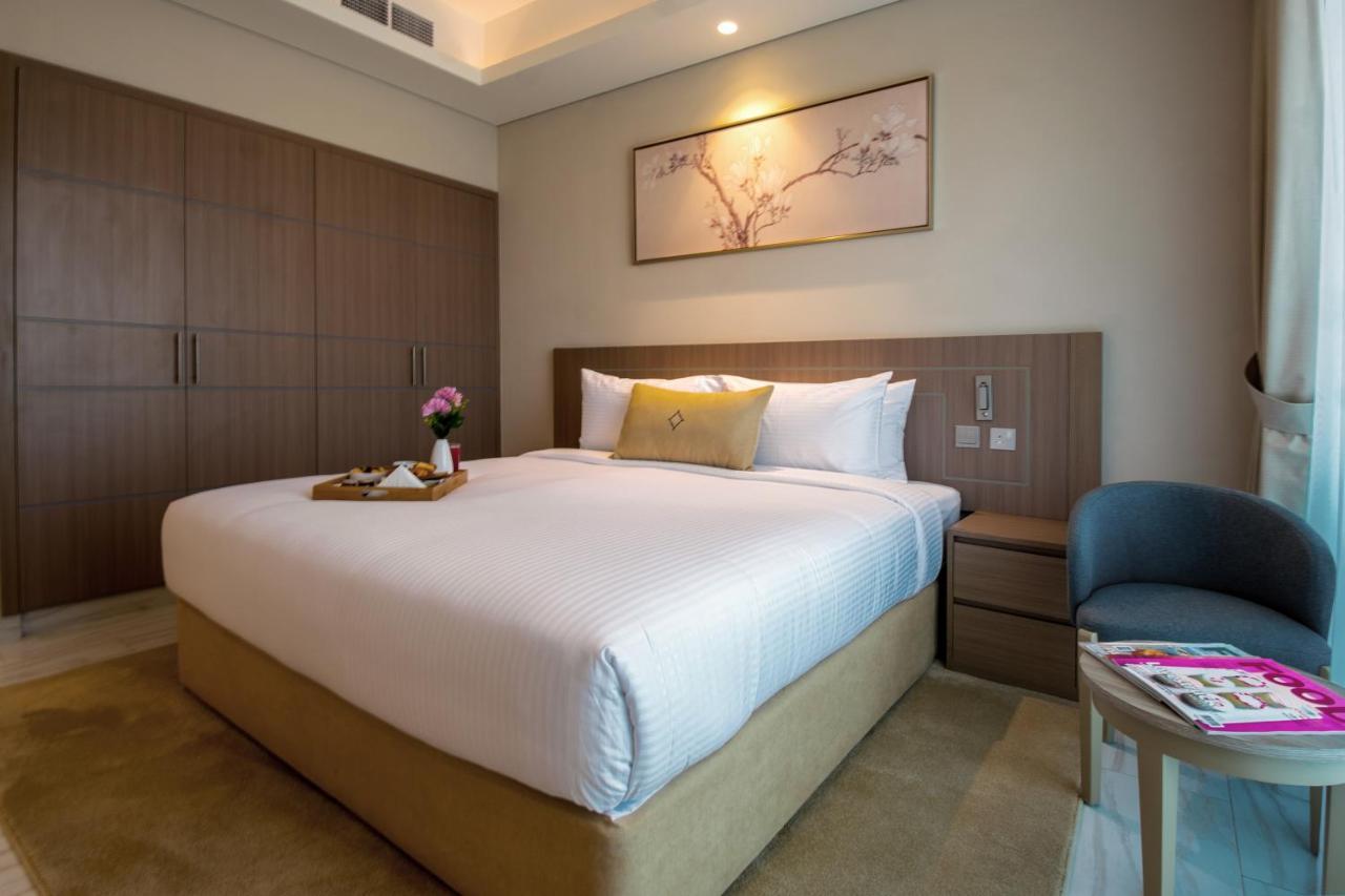 Premium Two-Bedroom Apartment Inclusive of complimentary shuttle bus to Deira City Centre & Dubai Festival City Mall