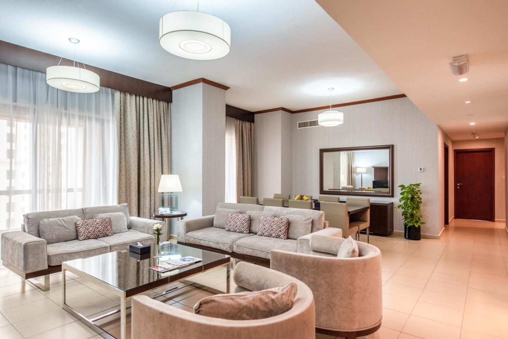 Deluxe Four-Bedroom Apartment