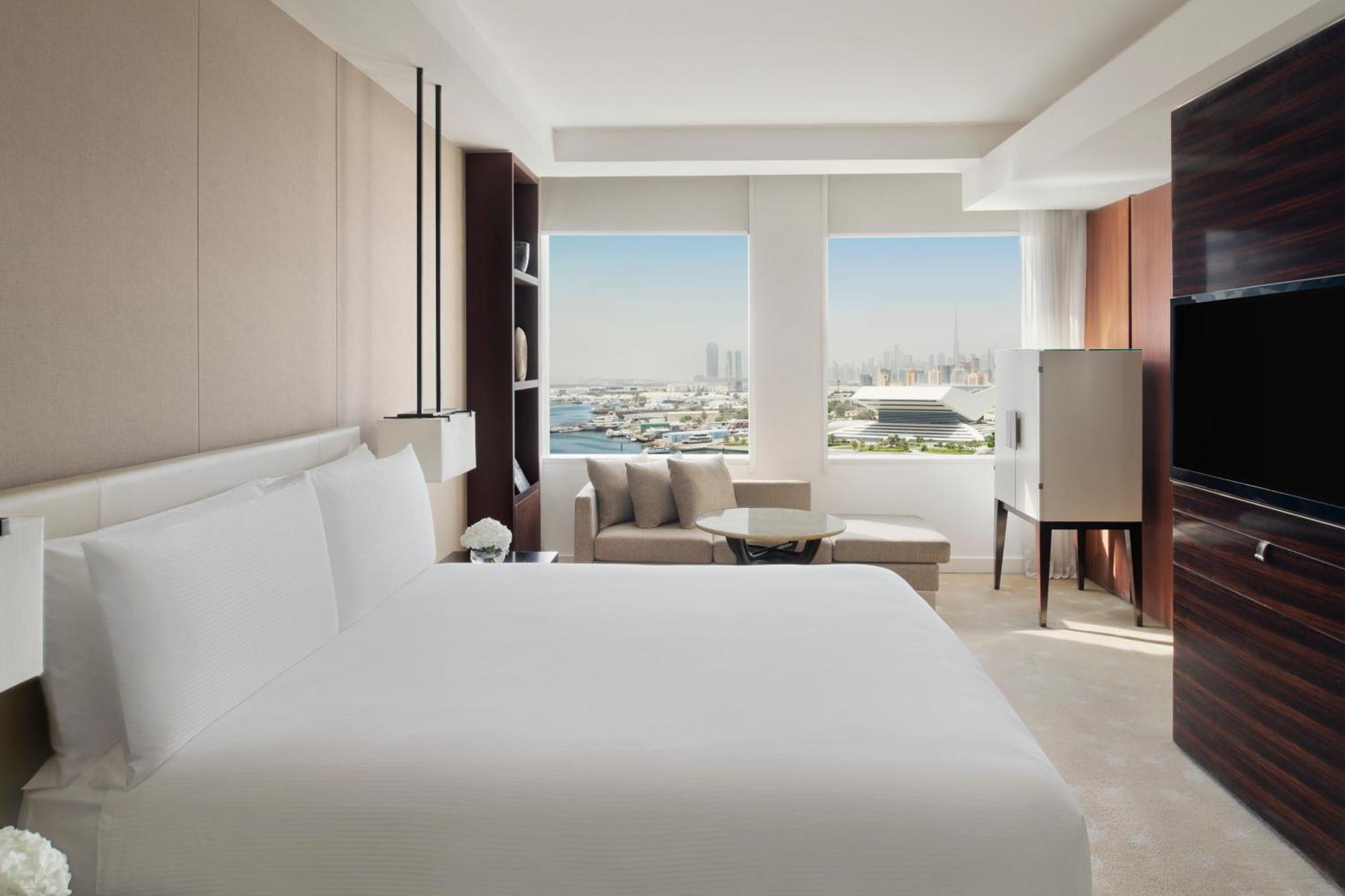 King Room with Burj Khalifa View,1537501765:JPEG