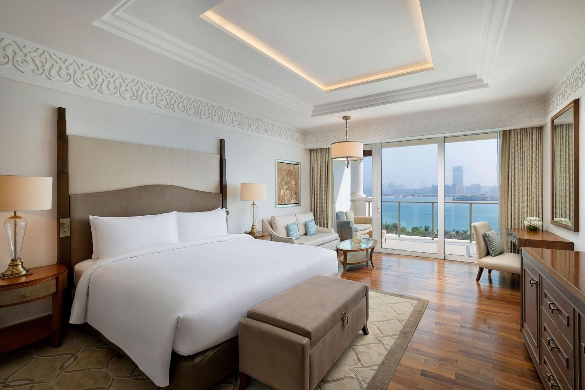 Club King Room Sea View