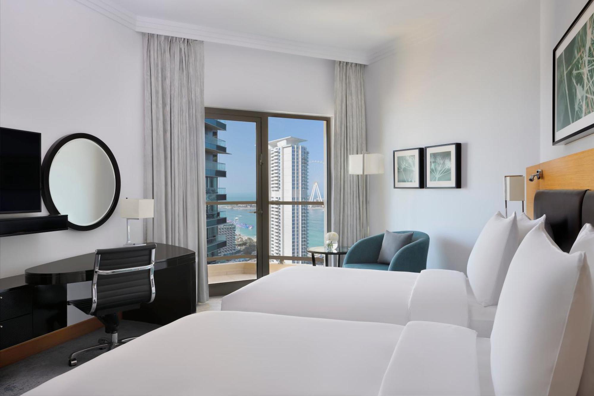 Executive Twin Partial Sea View Balcony Lounge Access Refreshments & Evening drinks Canapés