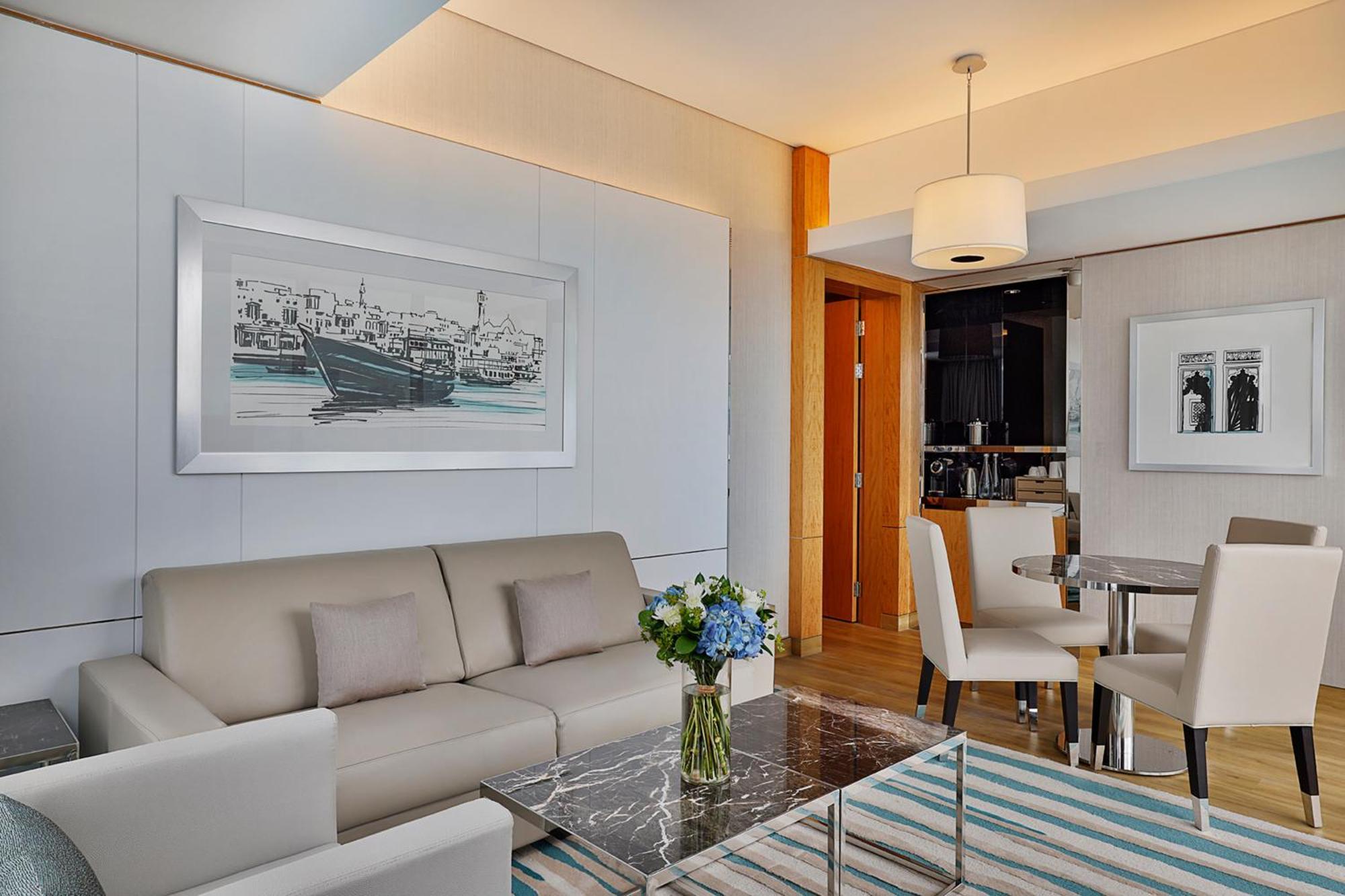 Two-Bedroom Suite Sea view Lounge Access