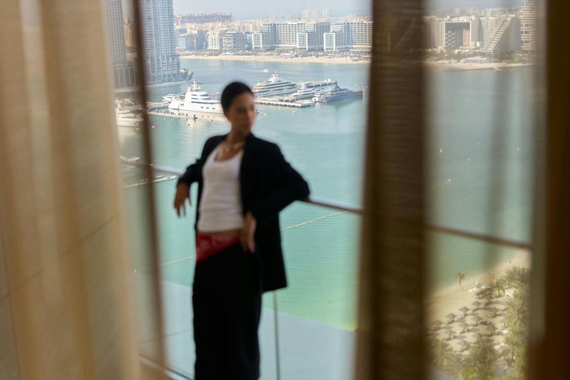W King Suite Sea View High Floor Balcony