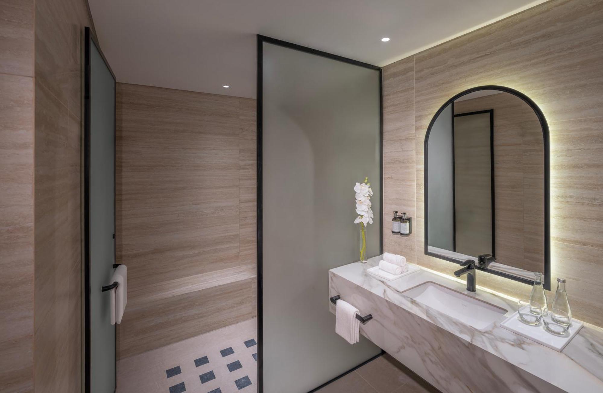 Superior Room Newly Renovated Benihana's Signature Japanese Teppanyaki Experience Two