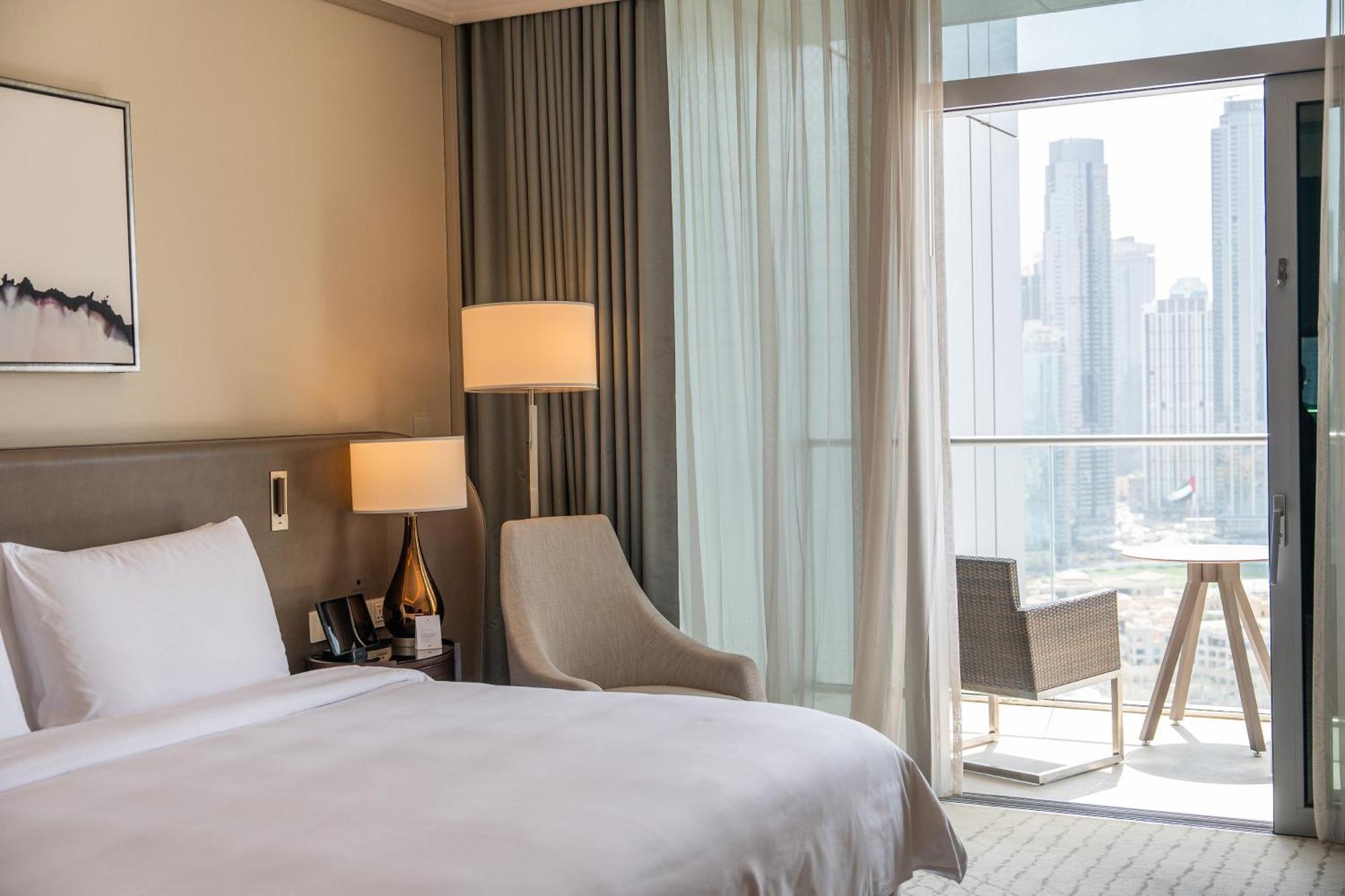 Ambassador Suite Burj Khalifa and Fountain View