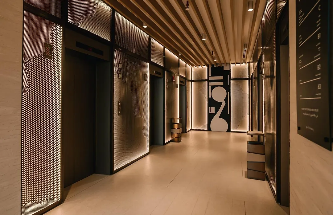 Pullman Dubai Jumeirah Lakes Towers-1