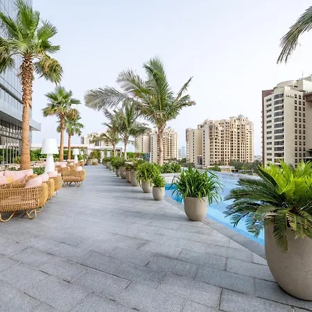 Ultra Luxury Palm Tower With Shared Hotel Facilities-3