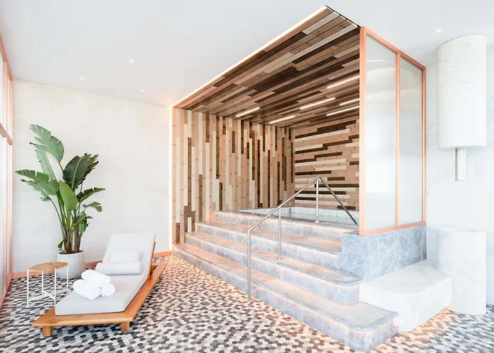 Dubai Hotels 5 StarSls & Residences